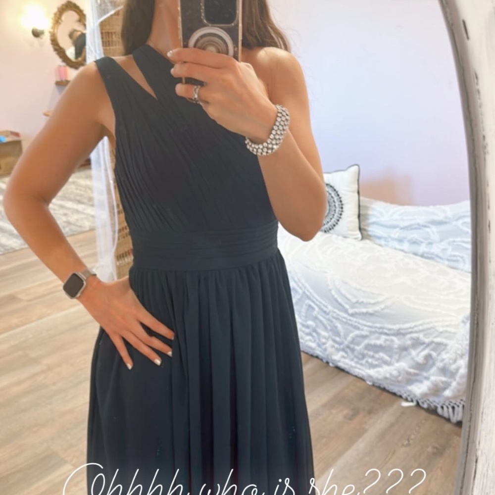 Azazie Molly in Dark Navy Size A2